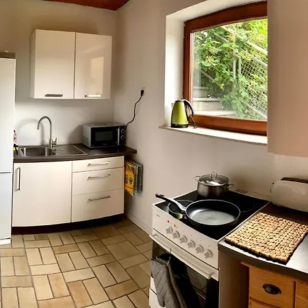 Monteuerswohnung Am Bauernhofweg In Nahe S-bahnhof Messe Flughafen Apartment Lohmar