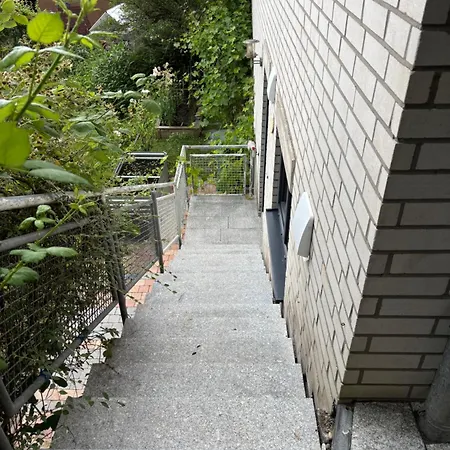 Upgrade - Frisch Renoviert - Monteuerswohnung Am Bauernhofweg In Nahe S-bahnhof Messe Flughafen