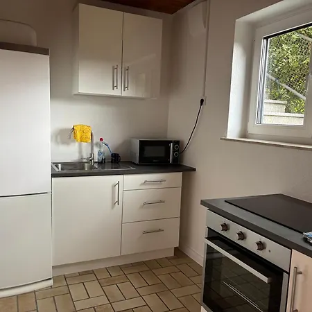 Apartment Upgrade - Frisch Renoviert - Monteuerswohnung Am Bauernhofweg In Nahe S-bahnhof Messe Flughafen *