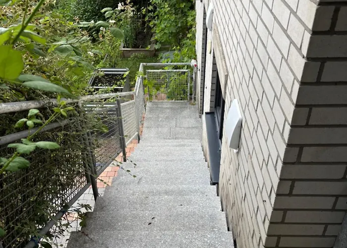 Upgrade - Frisch Renoviert - Monteuerswohnung Am Bauernhofweg In Nahe S-bahnhof Messe Flughafen