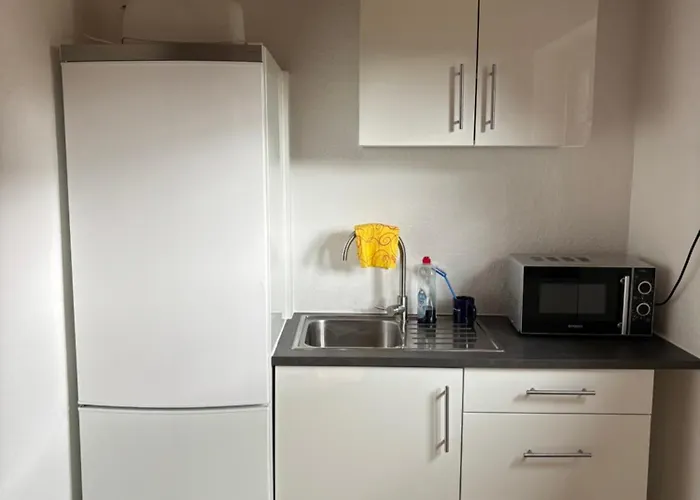 Apartament Upgrade - Frisch Renoviert - Monteuerswohnung Am Bauernhofweg In Nahe S-bahnhof Messe Flughafen