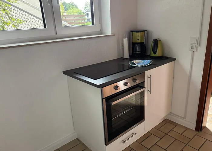 Upgrade - Frisch Renoviert - Monteuerswohnung Am Bauernhofweg In Nahe S-bahnhof Messe Flughafen Apartament *